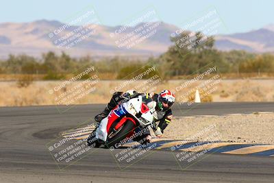 media/Feb-13-2022-SoCal Trackdays (Sun) [[c9210d39ca]]/Turn 4 Tip In (940am)/